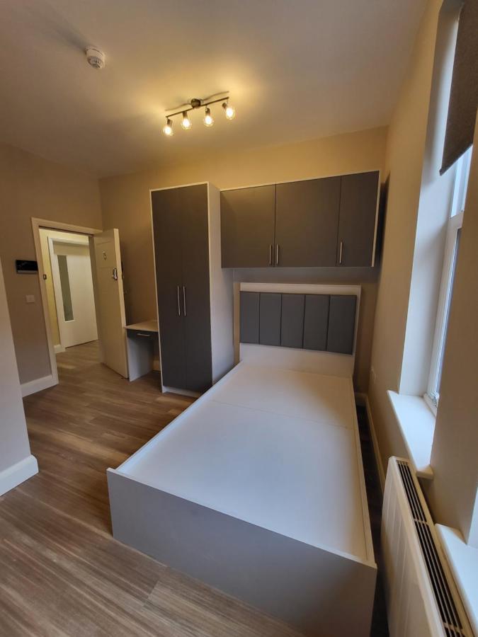Sands House - Luxury Modern Studios With Secure Parking In Epsom, Surrey Zimmer foto